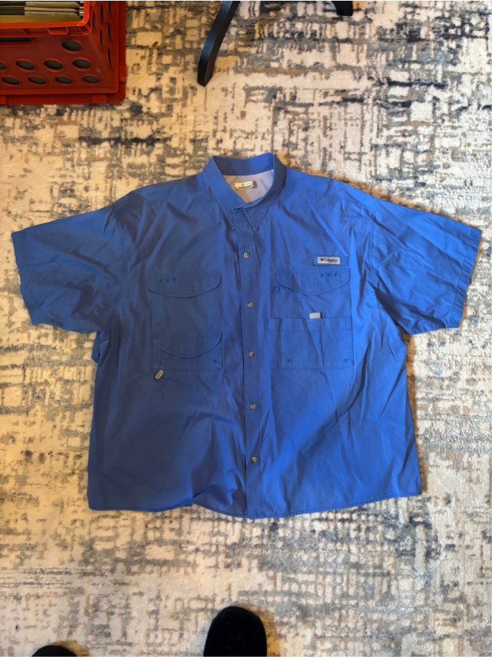 Two (2) EUC Men's Columbia Button Up Shirts Blue and Coral- Size XXL